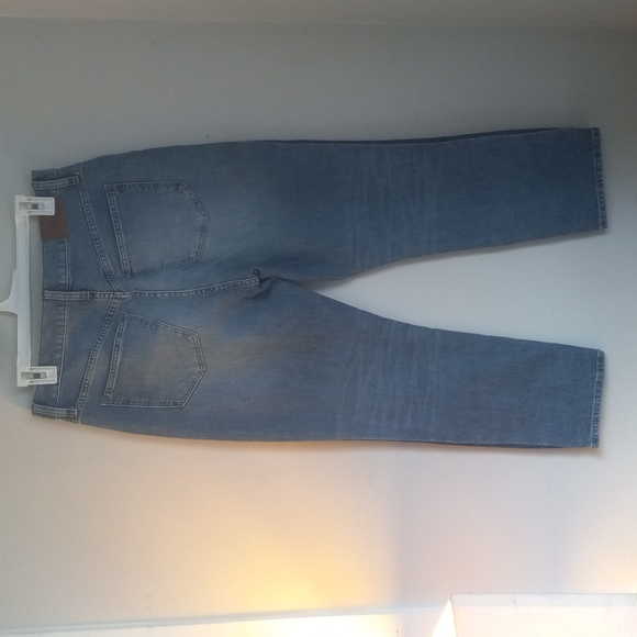 Madewell High Rise Slim BoyJean In Two Tone, Slightly Distressed - Picture 5 of 12